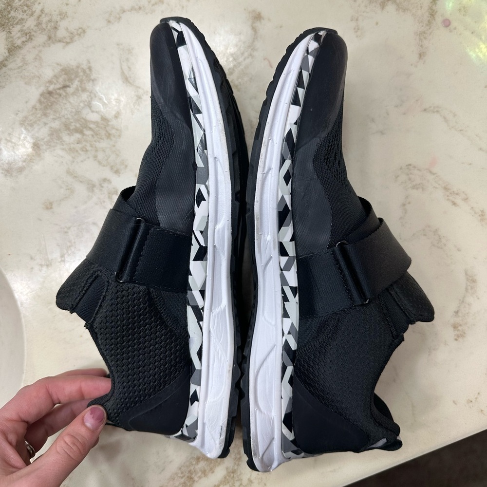 Tiem spin shoes